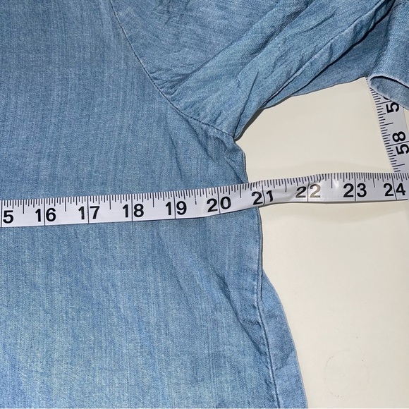 J. Jill Denim Medium Wash Chambray Split Neck Popover Tunic Top Medium Women’s - Picture 6 of 10